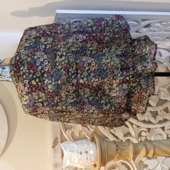 a.n.a. A NEW APPROACH SZ XL Semi Sheer Lightweight Spring Floral Print Blouse - Picture 11 of 15